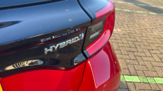 Toyota Yaris 1.5 Hybrid Design 5dr CVT Hybrid Hatchback